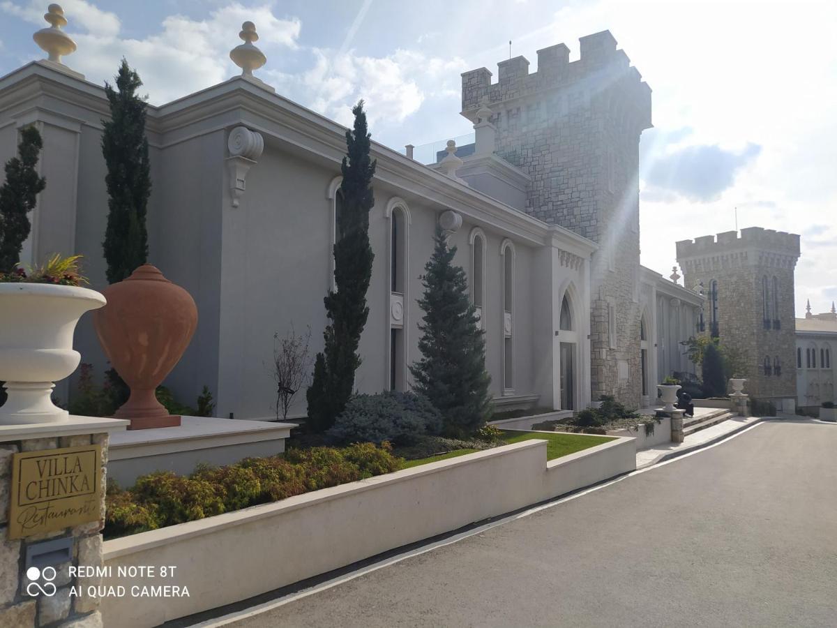 Romance Splendid Apartment Saints Constantine and Helena Exterior photo